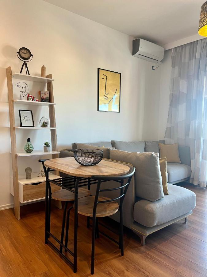Apartment Yellow Tirana